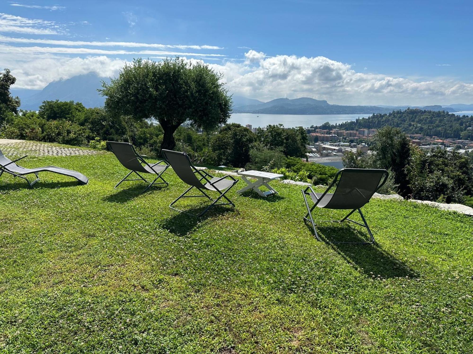 Sole Apartment Verbania Bagian luar foto